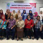 Ketua Umum Dekranasda Kota Bekasi: Dekranasda Wadah Memajukan Potensi Pengrajin Kota Bekasi.